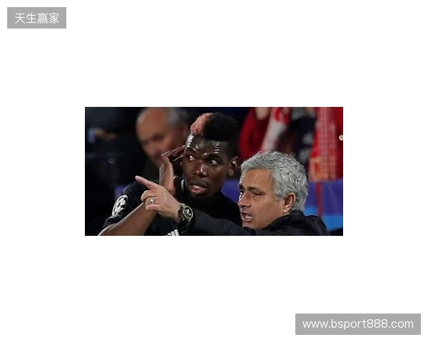 邮报:穆里尼奥当年知道训练场有媒体,故意挑起与博格巴冲突 邮报:穆里尼奥当年知道训练场有媒体,故意挑起与博格巴冲突