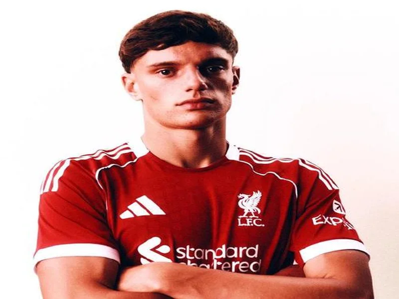 官方:前利物浦、布鲁日门将米尼奥莱将在本赛季结束后退役